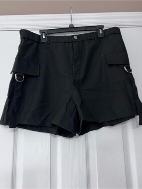 Black Cargo Shorts